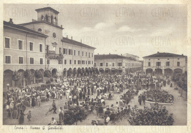 Piazza G. Garibaldi - Il Duomo
