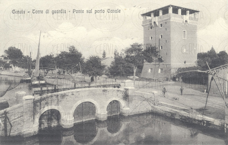 Torre di Guardia - Ponte sul Porto Canale
