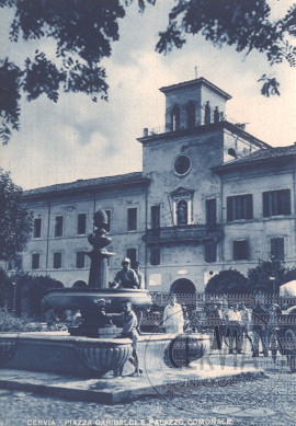 Cervia - Piazza Garibaldi e Palazzo Comunale