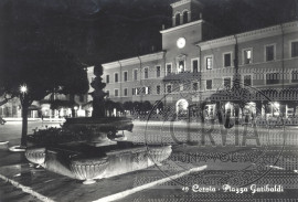 Cervia - Piazza Garibaldi - Notturno