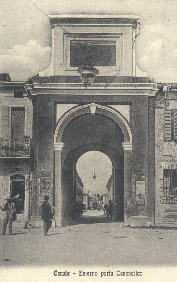 Esterno porta Cesenatico