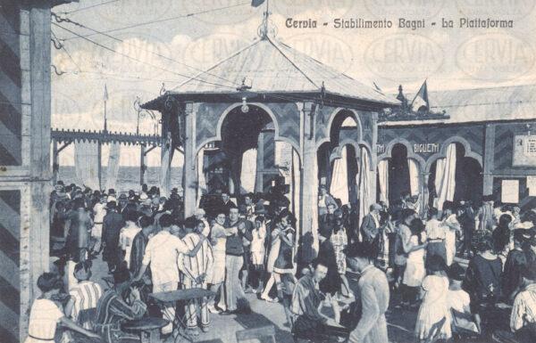 Stabilimento Bagni - La Piattaforma